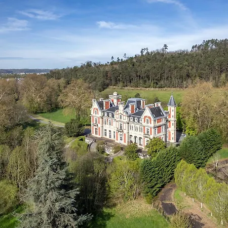 Le Chateau Des Sorciers & Experience דירה
